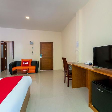 OYO 665 Sj House Hotel Krabi town Buitenkant foto