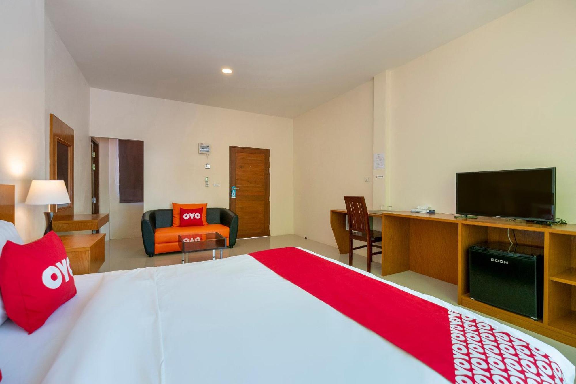 OYO 665 Sj House Hotel Krabi town Buitenkant foto