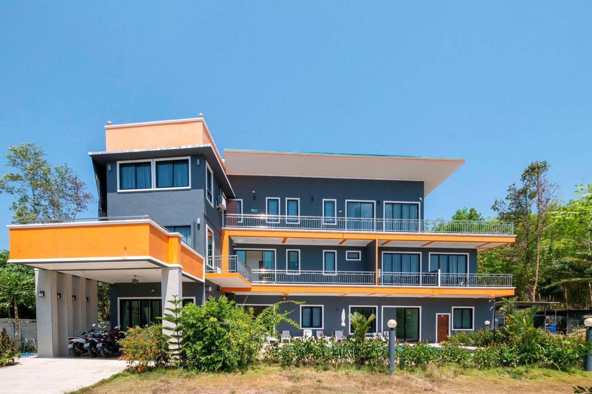 OYO 665 Sj House Hotel Krabi town Buitenkant foto